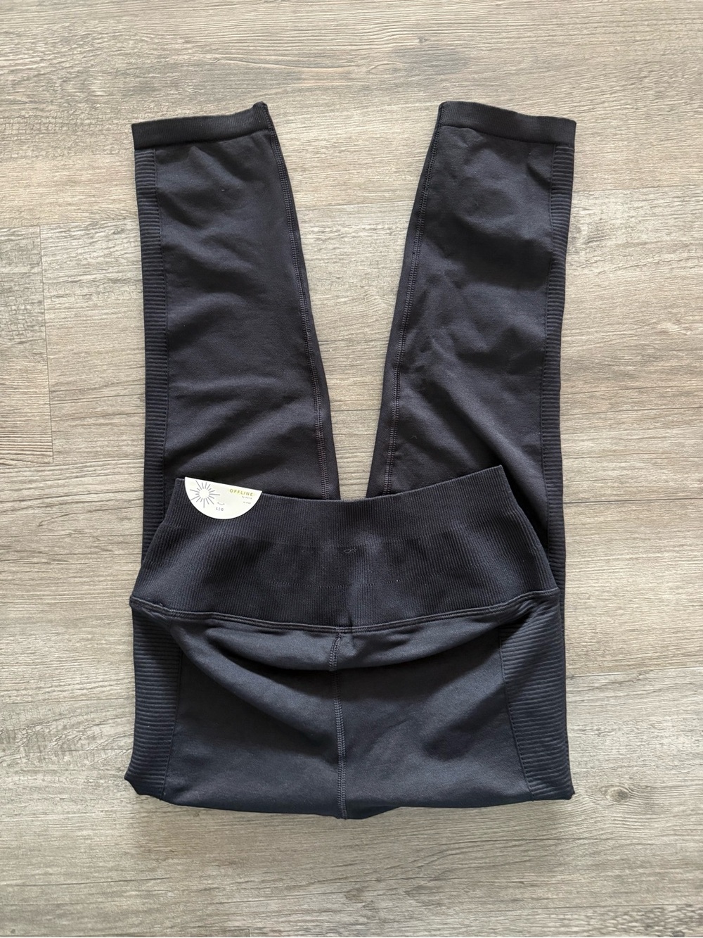 OFFLINE By Aerie Seamless 7/8 Leggings NWT Black Large